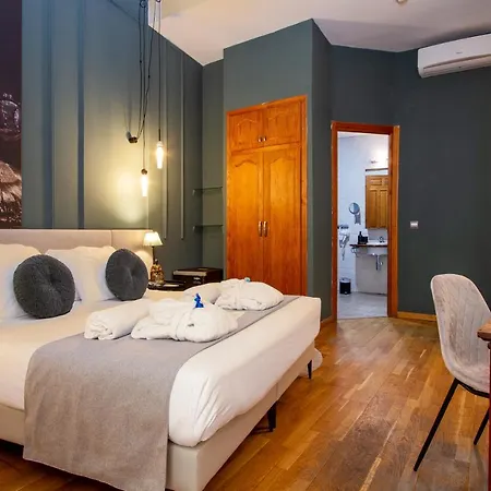 Les Monges Palace Boutique Hotel 3*
